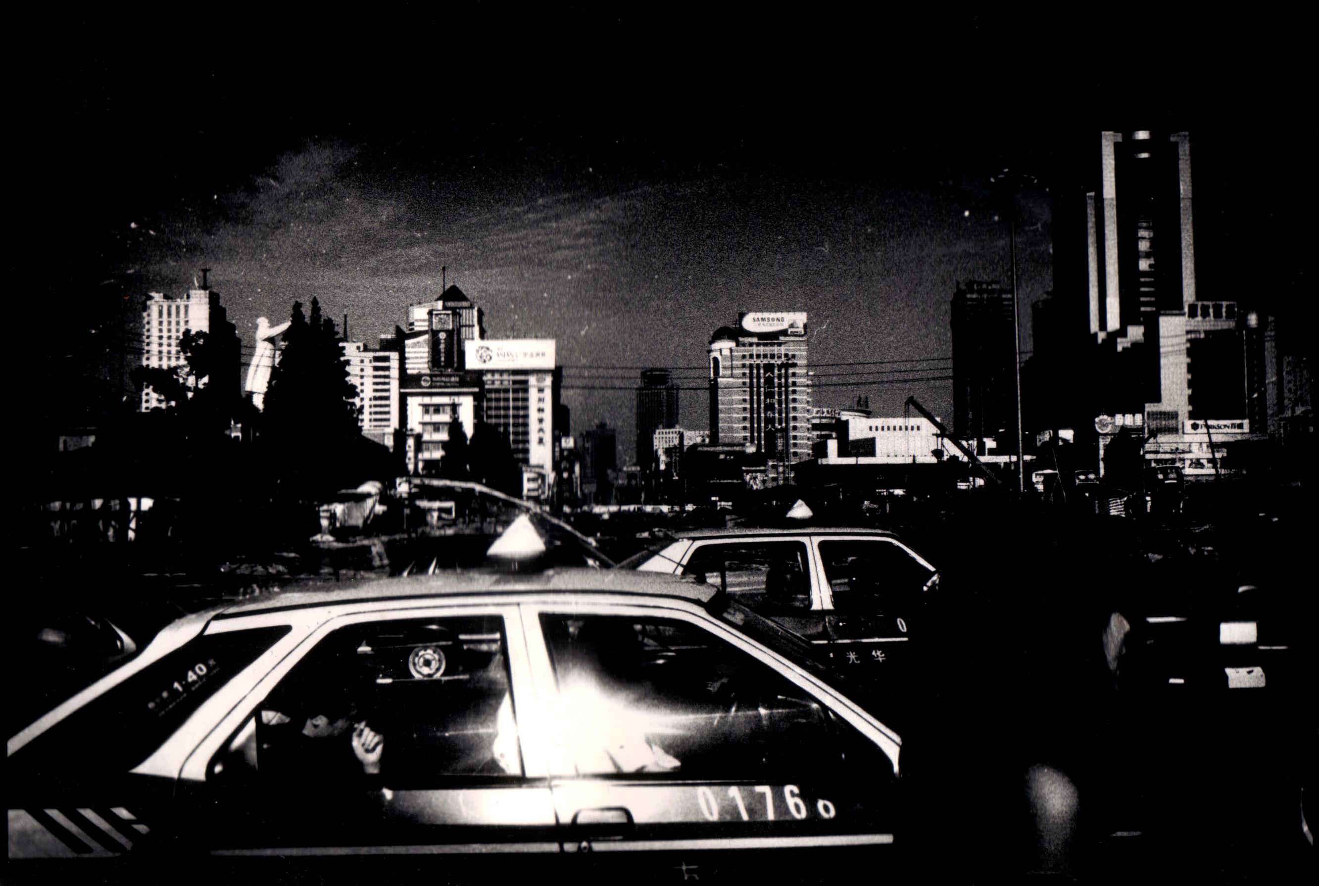 THE ESCAPE (CHINESE REQUIEM)