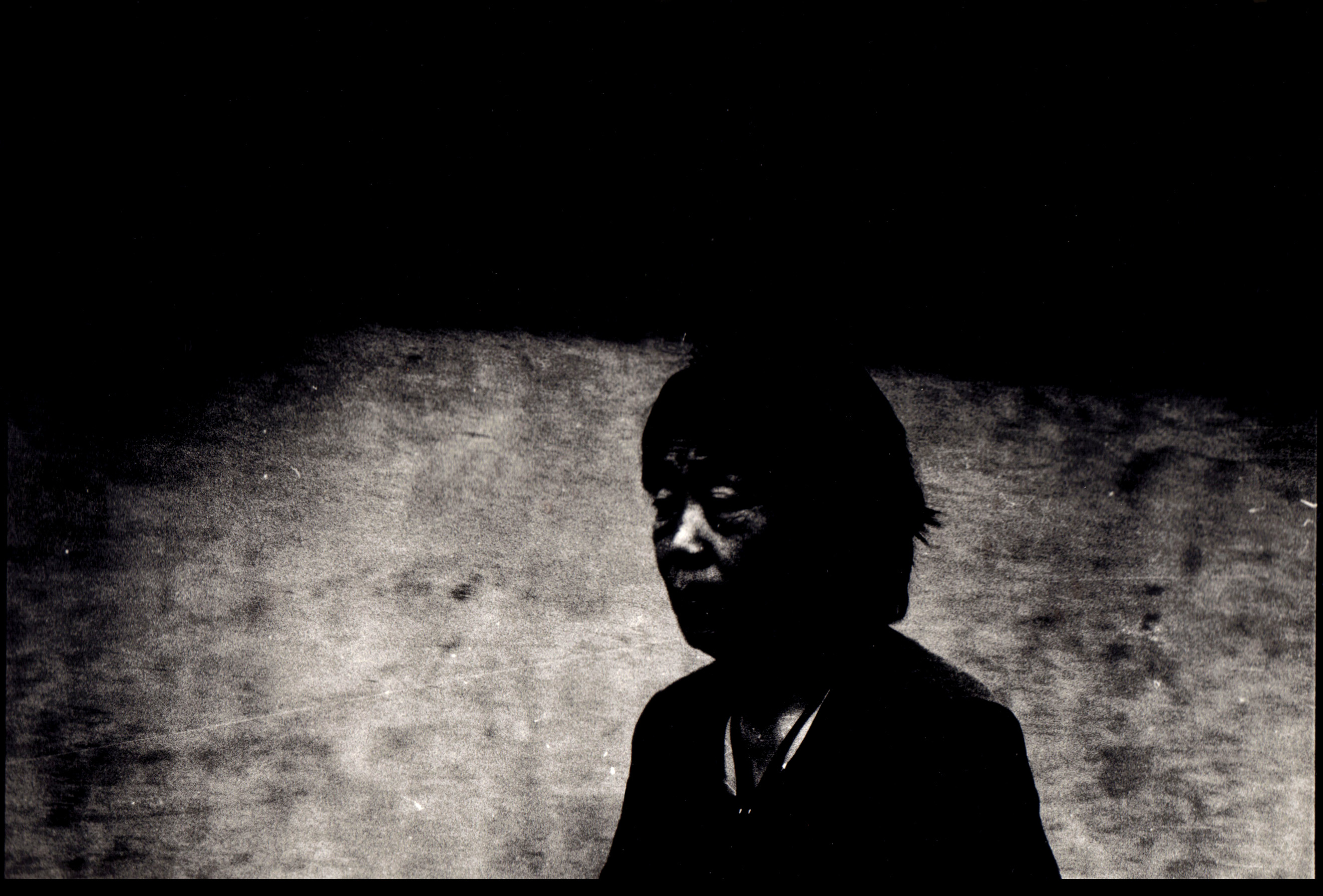 THE ESCAPE (CHINESE REQUIEM)