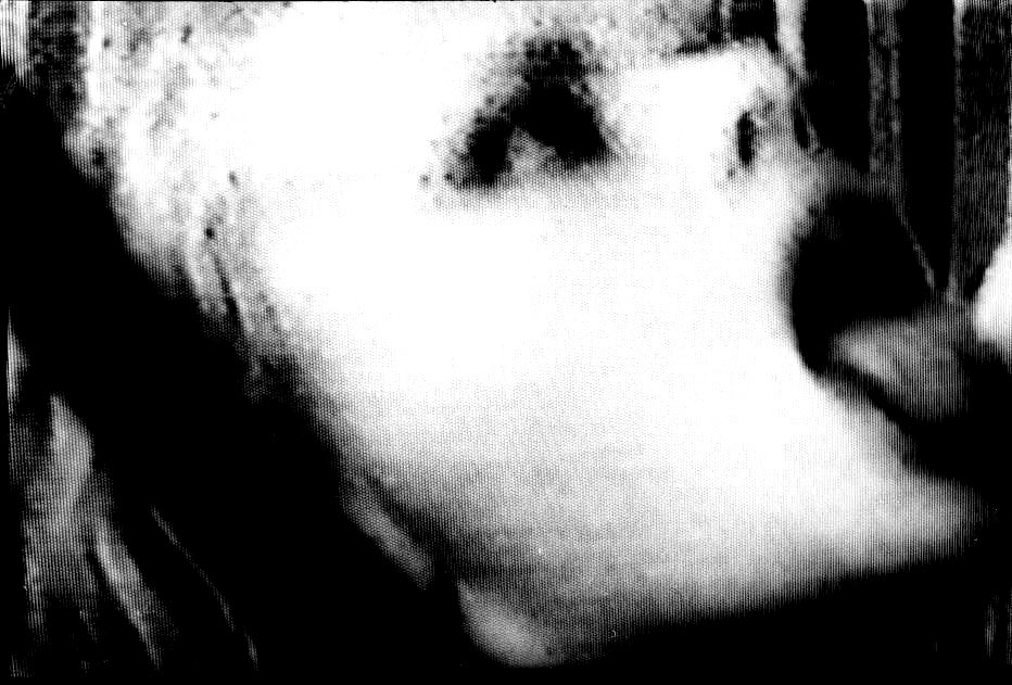 DU BRUIT DUR, LA NUIT